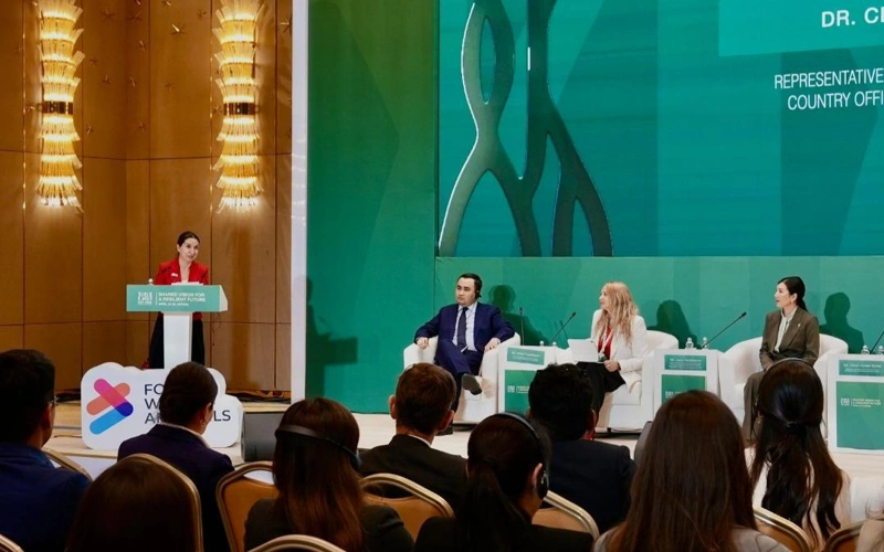 Qazaqstanda áıelderdiń kásipkerlik belsendiligi 54%-ǵa jetti – Erbol Tuıaqbaev