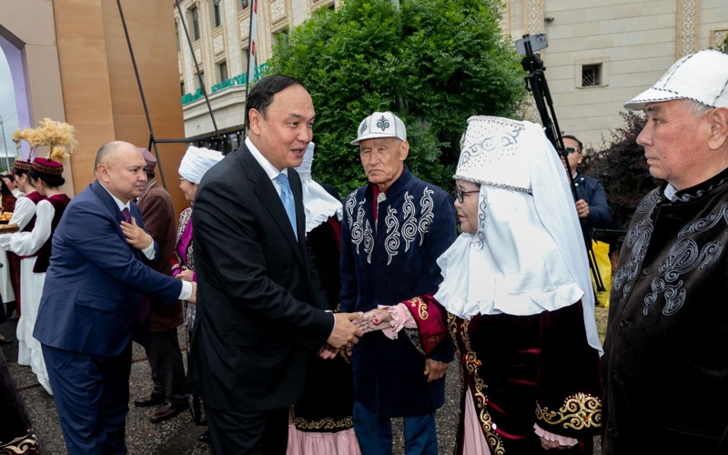 Тараз объединил мастеров, дизайнеров и гостей из разных стран