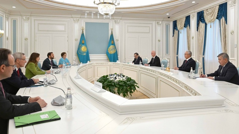 Kazakh President meets with chairwoman of Eastern Committee of German Economy