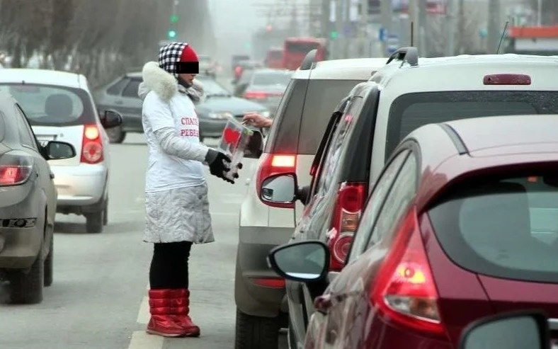 Қырғызстанда қайыр сұраған шетелдіктер елден шығарылады