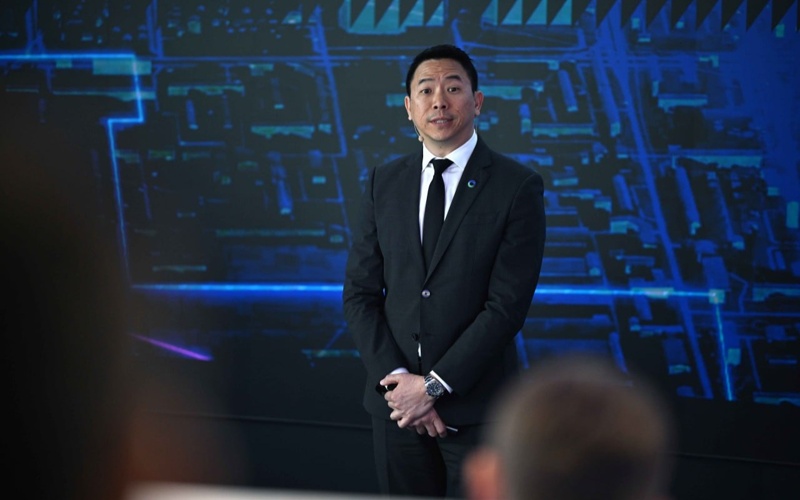 During the presentation, Presight CEO Thomas Pramotedham demonstrated a unified AI platform that integrates the city&rsquo;s data and systems in real time, as well as its practical applications for improving management efficiency.