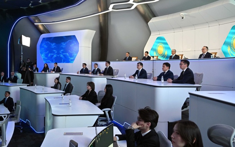 During the presentation, Presight CEO Thomas Pramotedham demonstrated a unified AI platform that integrates the city&rsquo;s data and systems in real time, as well as its practical applications for improving management efficiency.