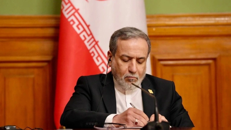 Iran SІM basshysy Islamabadqa AQSh-pen kelissózder úshin kelýi múmkin