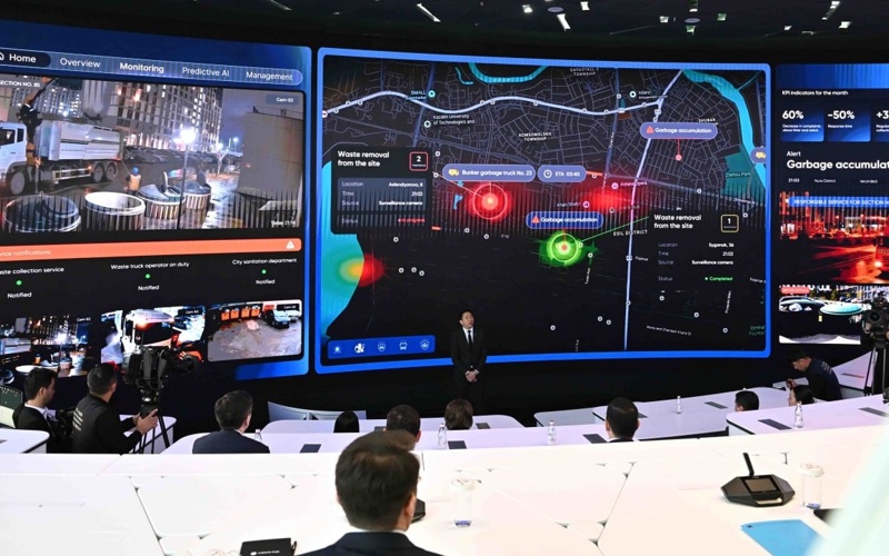 President Tokayev visits Alem.ai Center