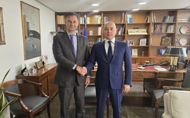 Kazakhstan, Greece committed to boosting bilateral ties 