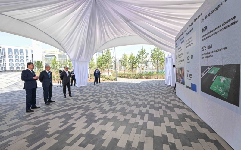 Kassym-Jomart Tokayev briefed on extensive urban improvements in Astana