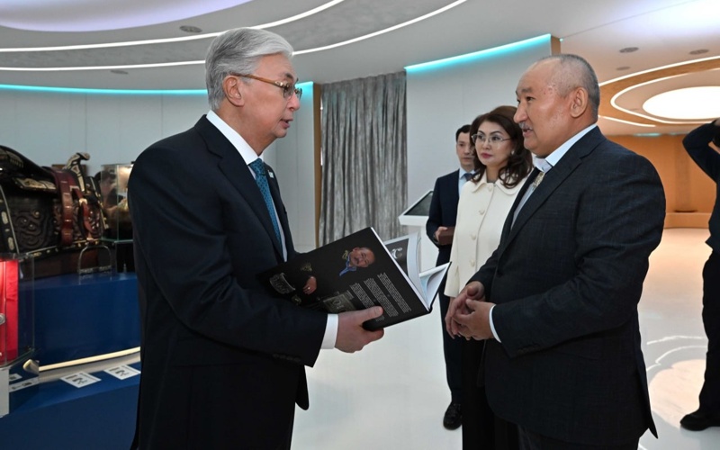 Kassym-Jomart Tokayev tours Creative Industries Development Fund office
