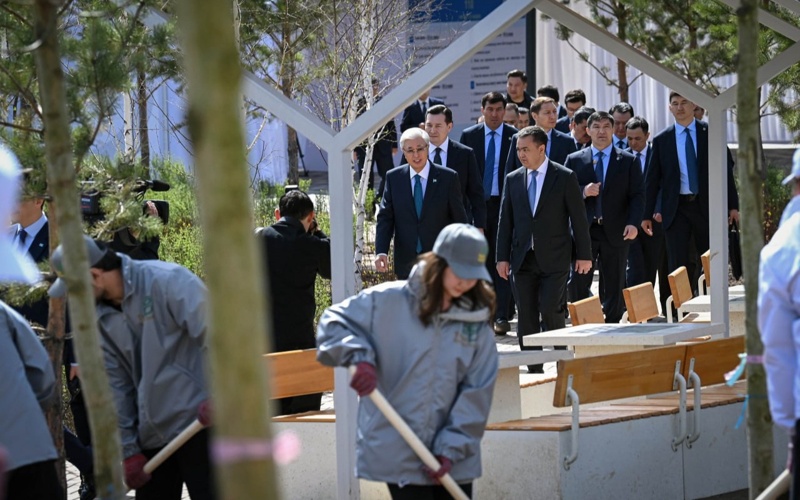Head of State takes part in nationwide environmental campaign Taza Qazasqtan 