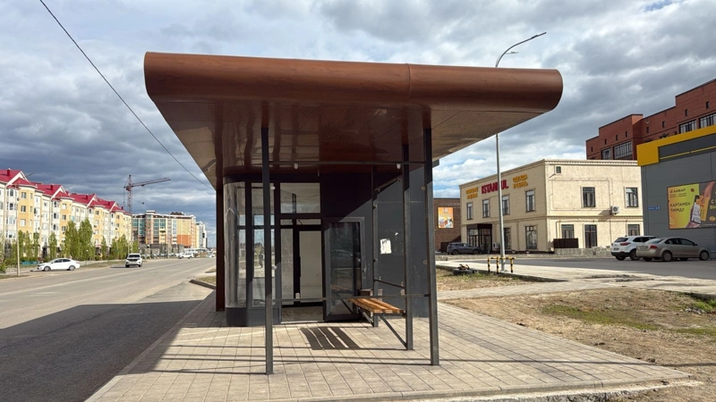 Aqtóbede jyly aıaldamalar qurylysy uzaqqa sozylyp ketti