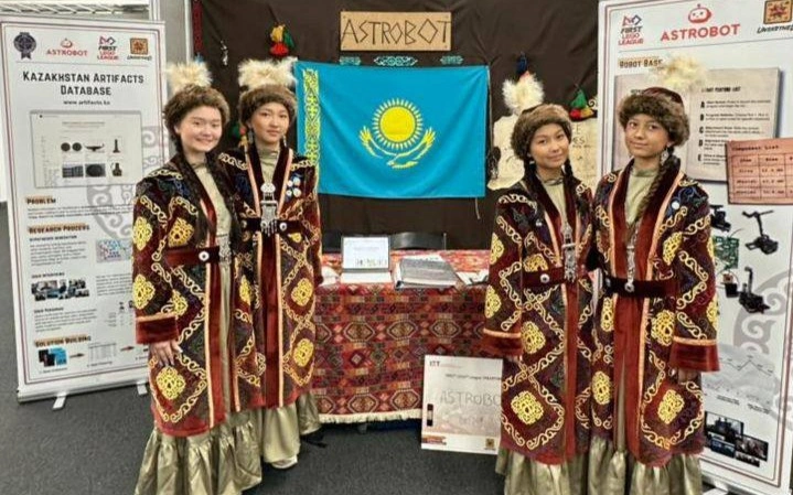 Elordalyq oqýshylar Ulybrıtanııadaǵy halyqaralyq chempıonattyń jeńimpazy atandy