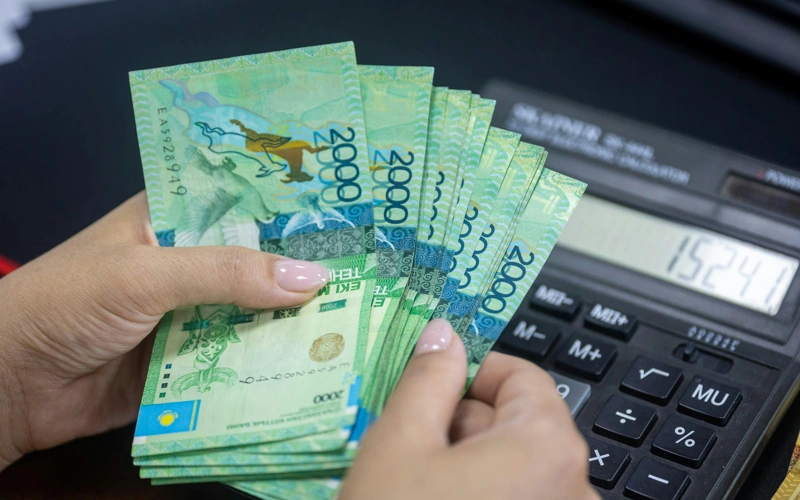 Almatyda turǵyn úılerdi basqarýshy kompanııalarǵa 10 mln aıyppul salynǵan
