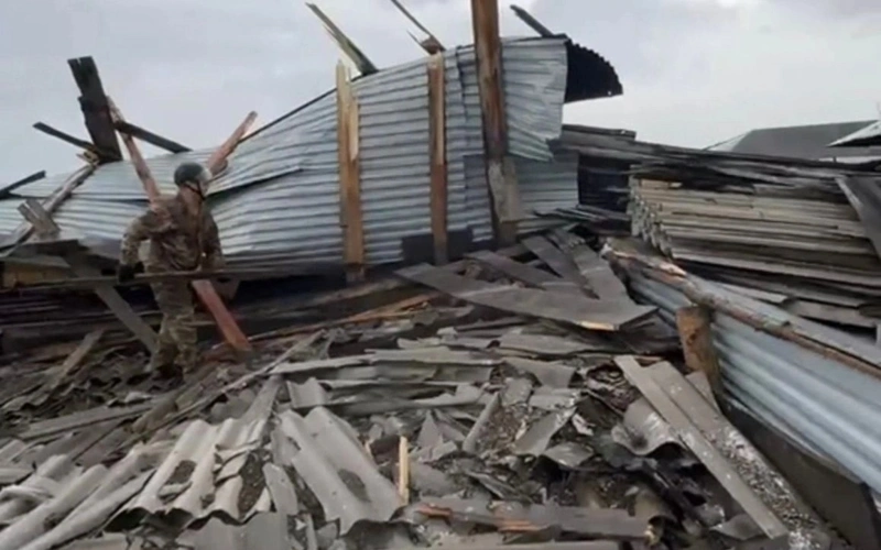 Wild wind rips off roofs and uproots trees in Karaganda region
