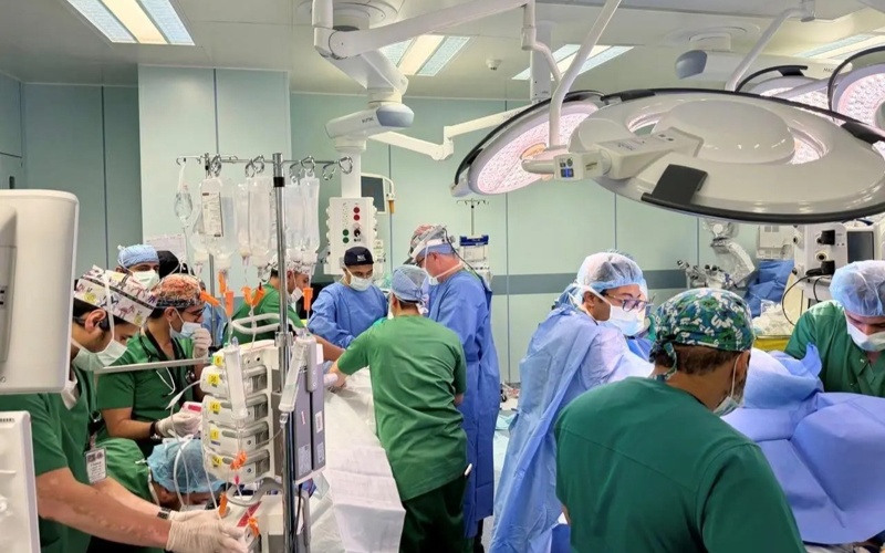 Saudi surgical team successfully separates Filipino conjoined twins after nearly 13 hours