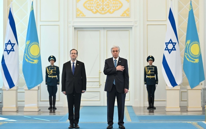 Akorda hosts official ceremony for Israeli President