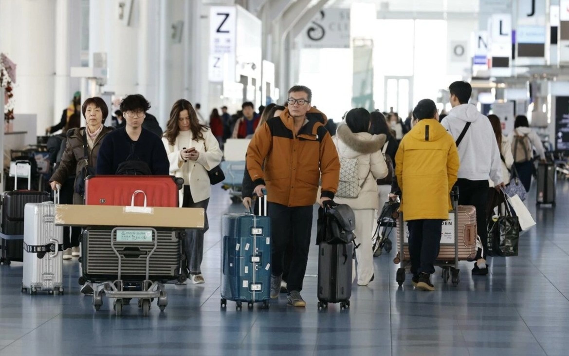 Japan likely to raise immigration fees
