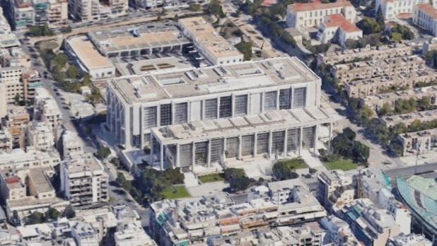 Double shooting in Athens: 89-year-old attacker injures six