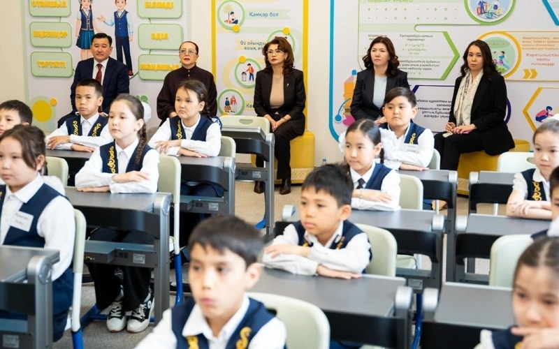Kazakh capital launches TopIQ Smart Class pilot project