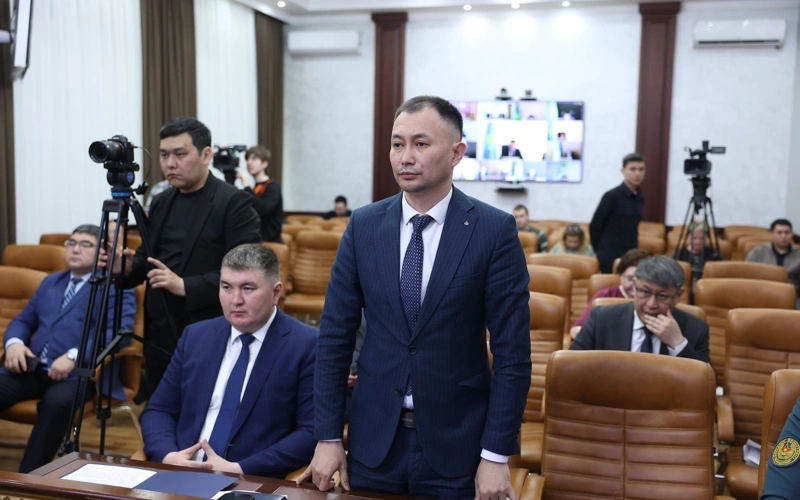 руководитель управления энергетики и жилищно-коммунального хозяйства Азамат Сабыржан