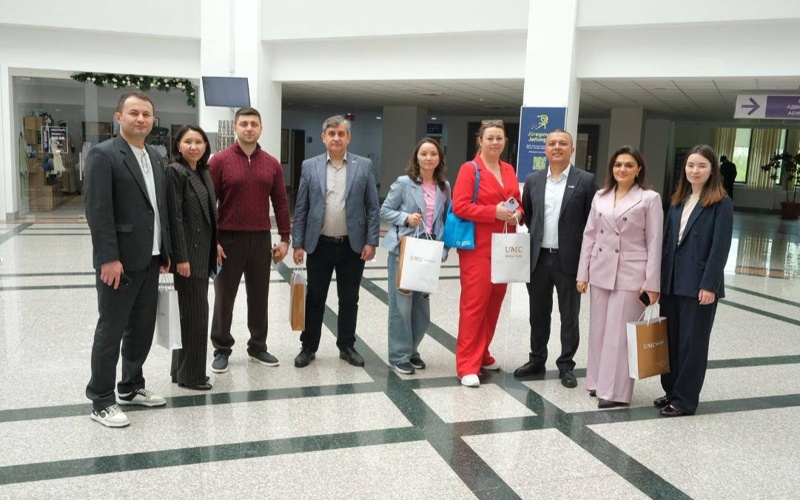 шетелдік дәрігерлер елорданың клиникаларын бағалады