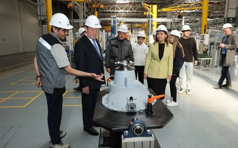 Robots, drones, and AI: Qostanai Tech festival wows visitors