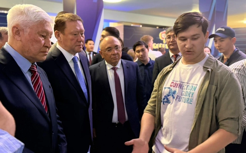 В Костанае проходит семейный научно-инновационный фестиваль «QOSTANAI TECH»