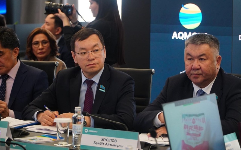 В&nbsp;Кокшетау прошло совещание по&nbsp;реализации Дорожной карты партии AMANAT