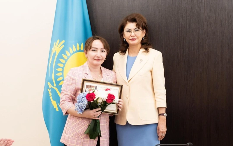 Astanada Prezıdent atynan memlekettik nagradalar tabystaldy 