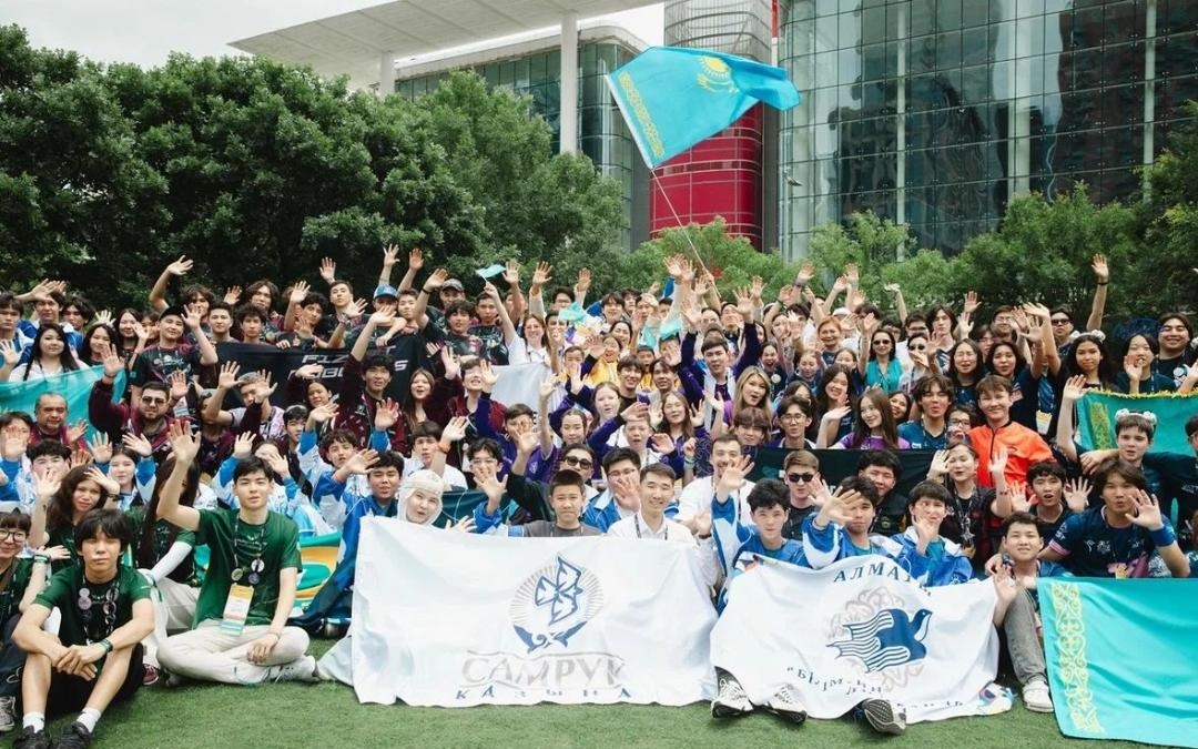 АҚШ-та робототехникадан өтіп жатқан чемпионатта елімізден 230 оқушы өнер көрсетеді
