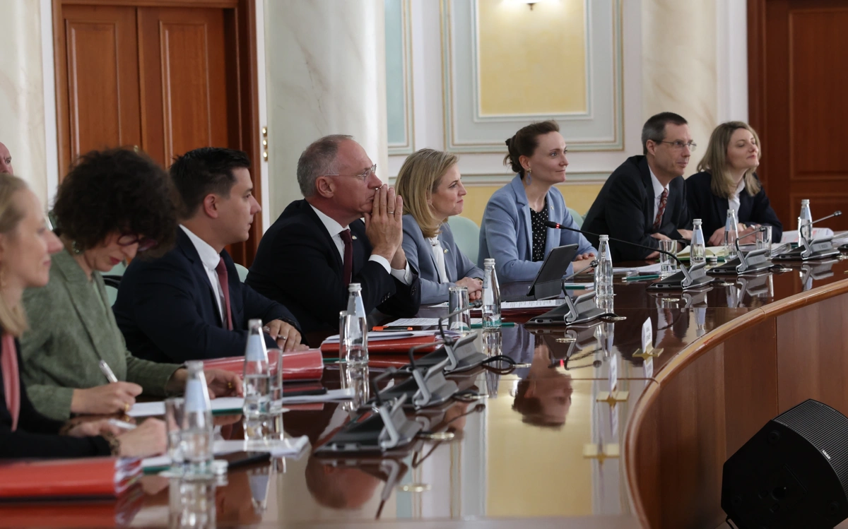 Аустрияның Сыртқы істер министрі Астанаға ресми сапармен келді