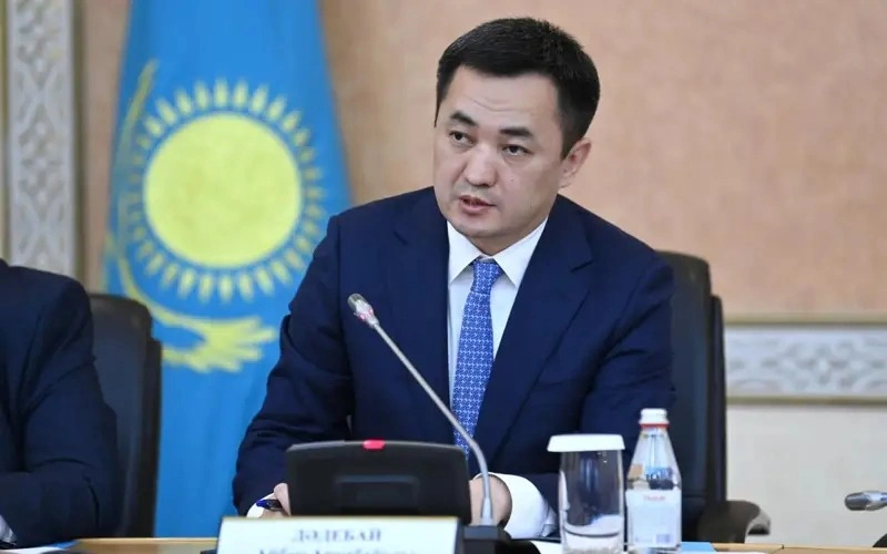 Tokayev thanks former Presidential Administration Head Aibek Dadebay