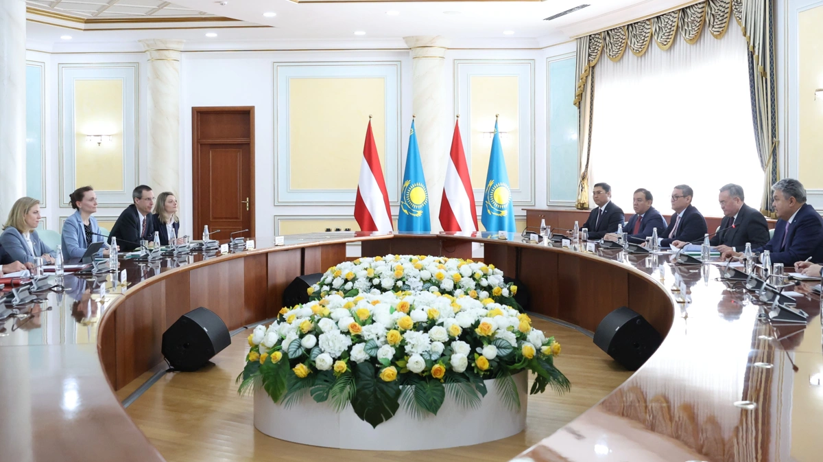 Главы МИД Казахстана и Австрии провели переговоры в Астане