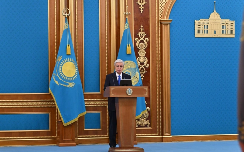 Президент Казахстана выступил с поздравлением ко Дню защитника Отечества и Дню Победы