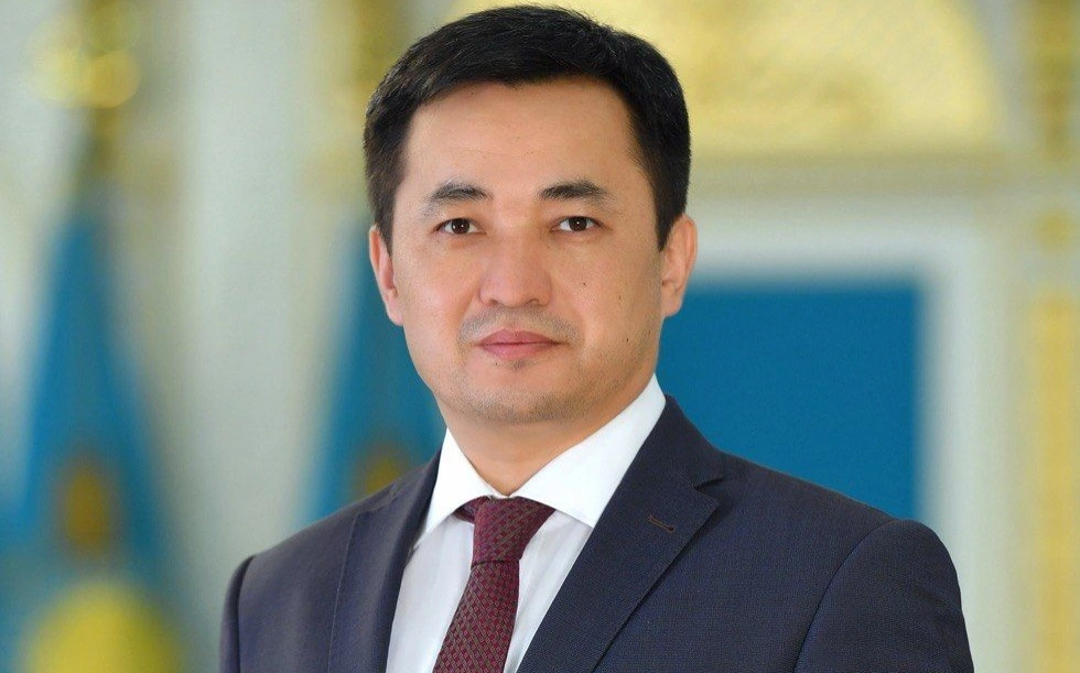 Айбек Дадебай возглавил партию &laquo;Әділет&raquo;