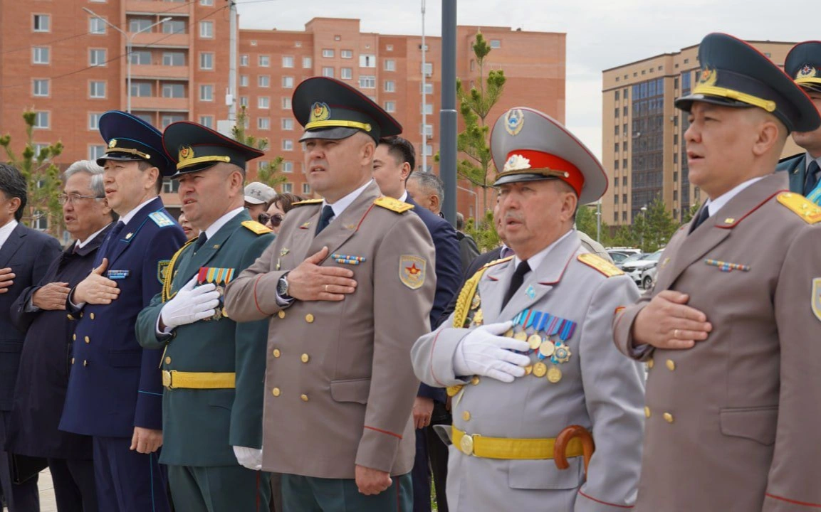 В Кокшетау прошло торжественное мероприятие ко Дню защитника Отечества 