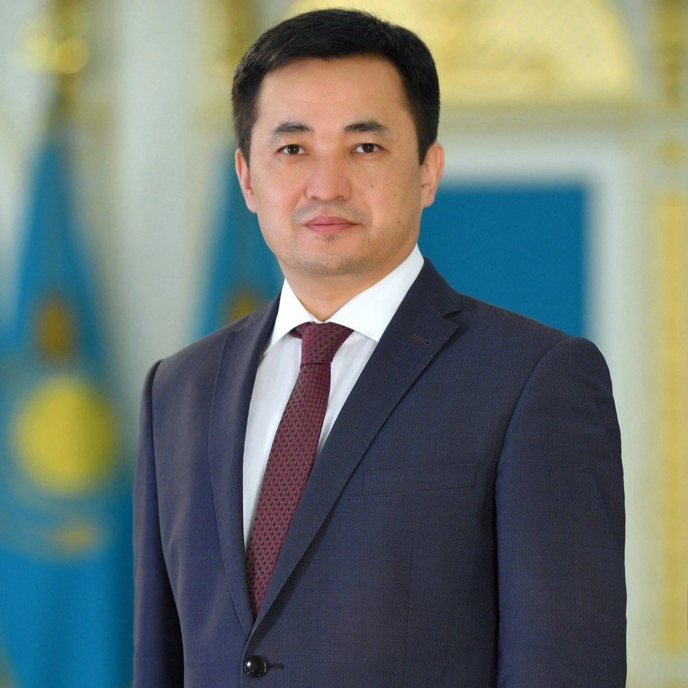 Айбек Дадебай возглавил партию &laquo;Әділет&raquo;