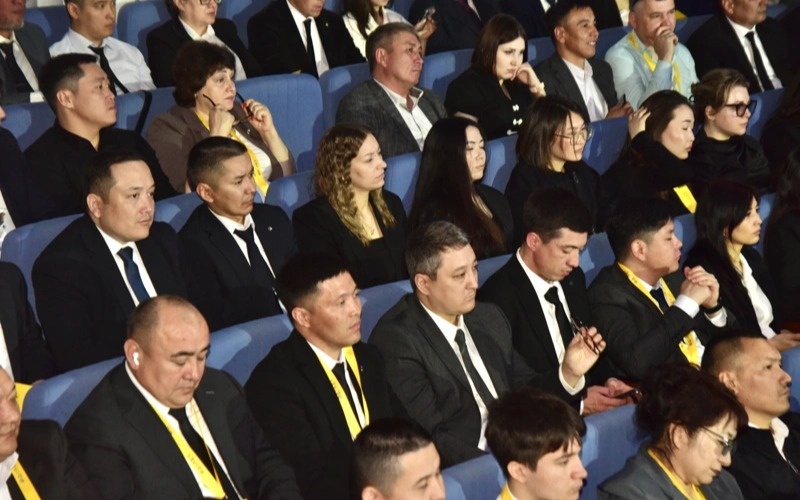 Казахстану нужно эффективное управление, а не лозунги, — политолог