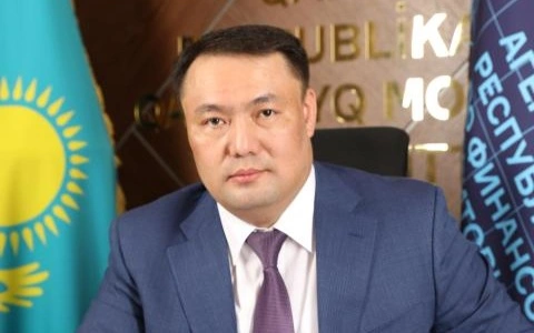 ЕЛЕМЕСОВ Женис Фарахатулы