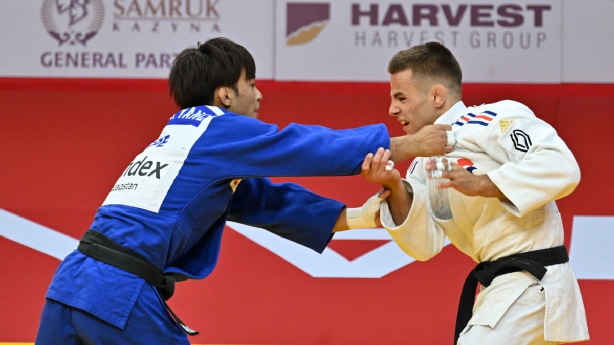 Мемлекет басшысы Qazaqstan Barysy Grand Slam халықаралық турниріне барды