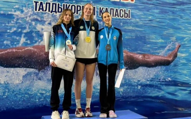 Карагандинская пловчиха установила новый рекорд Казахстана