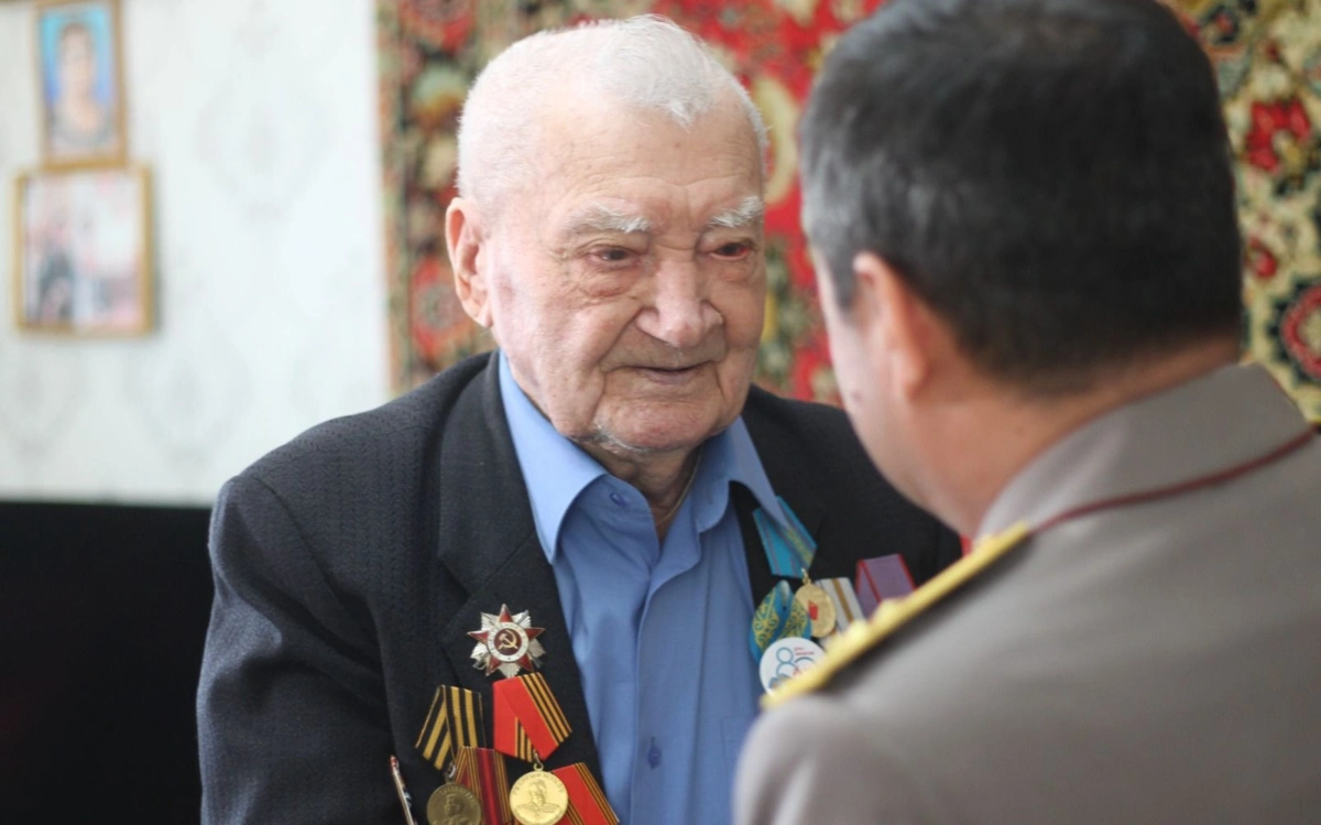 Oralda ulandyqtar 101 jastaǵy maıdangerdi quttyqtady