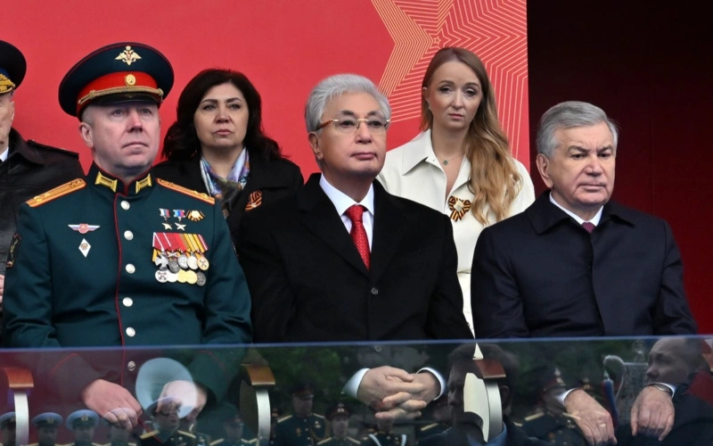 Касым-Жомарт Токаев посетил военный парад на Красной площади в Москве