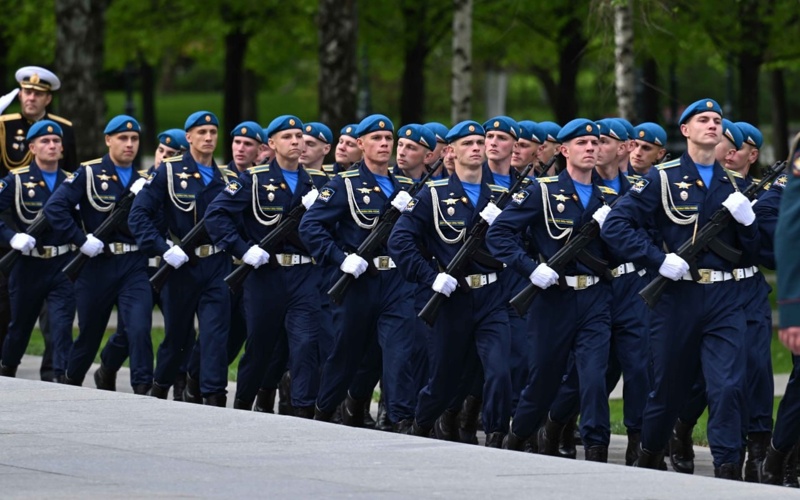 Kassym-Jomart Tokayev attends Victory Day parade on Red Square in Moscow