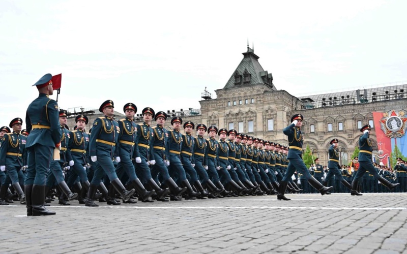 Kassym-Jomart Tokayev attends Victory Day parade on Red Square in Moscow