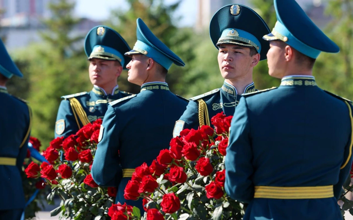 Бектенов, Әшімбаев және Қошанов соғыс жылдарында құрбан болғандарды еске алды