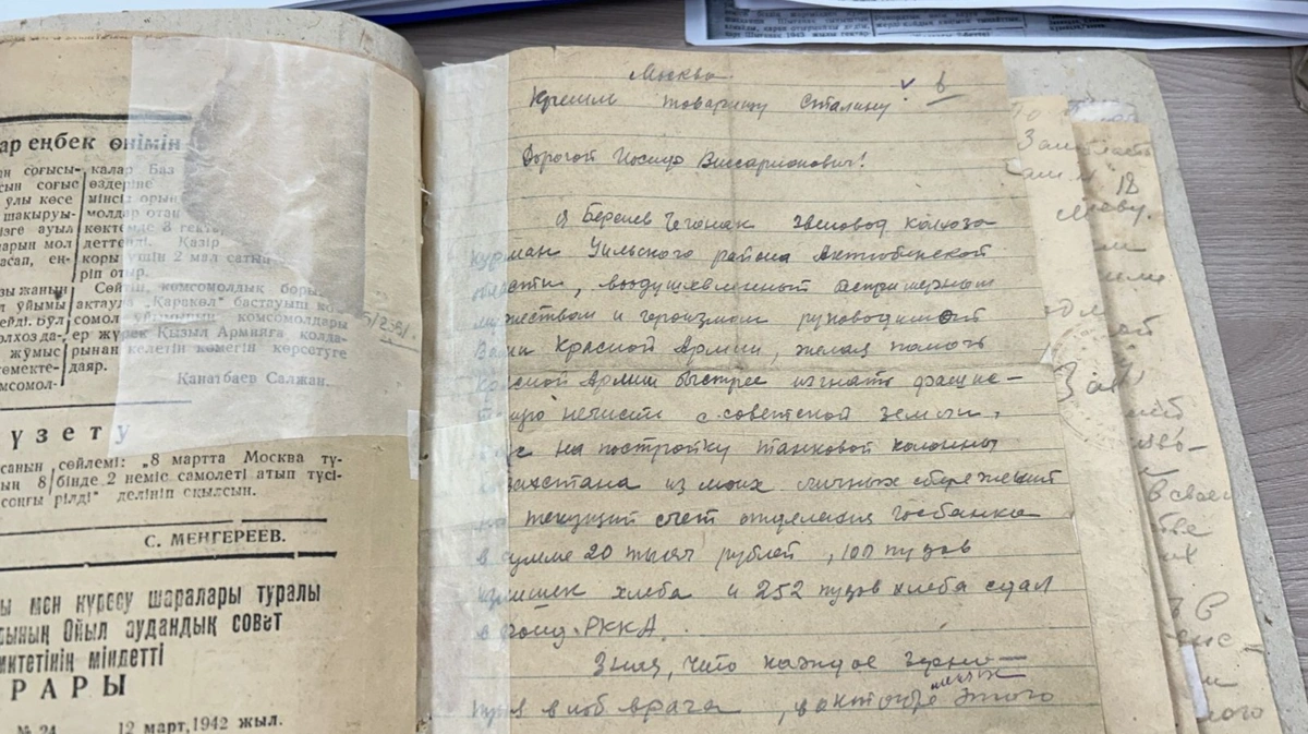 Ақ тарының атасы Шығанақ Берсиев майдан даласына қалай көмектесті