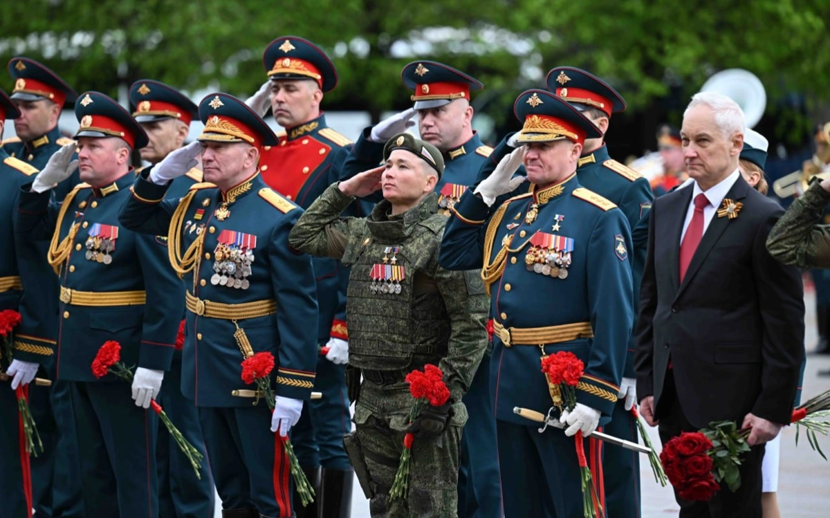 Касым-Жомарт Токаев посетил военный парад на Красной площади в Москве