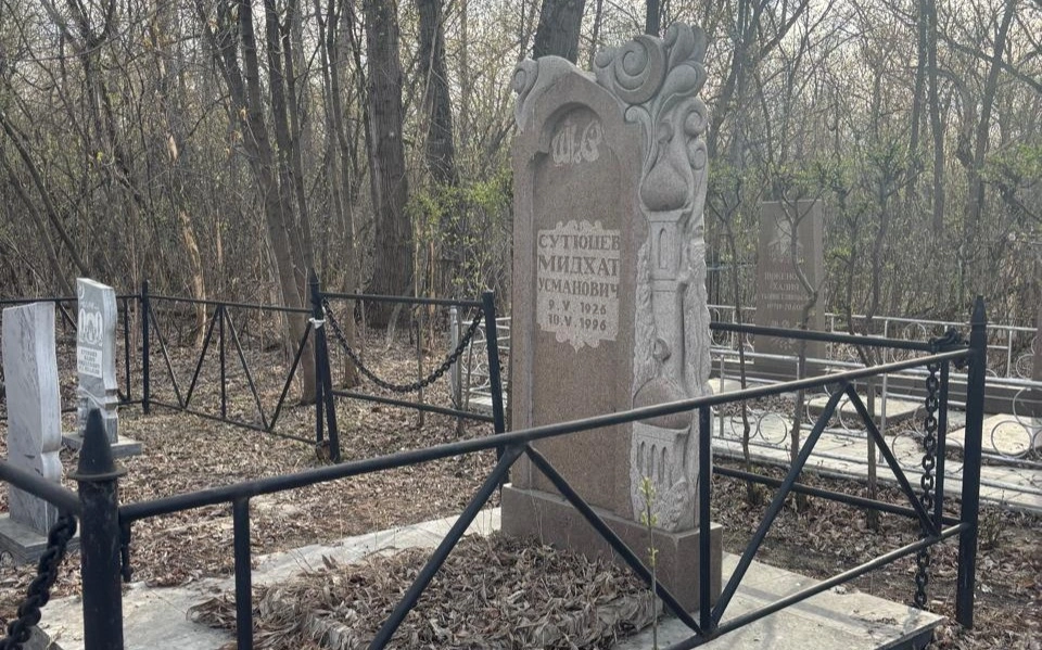 Petropavldaǵy &laquo;Baýyrlastar zıratyna&raquo; kimder jerlengen