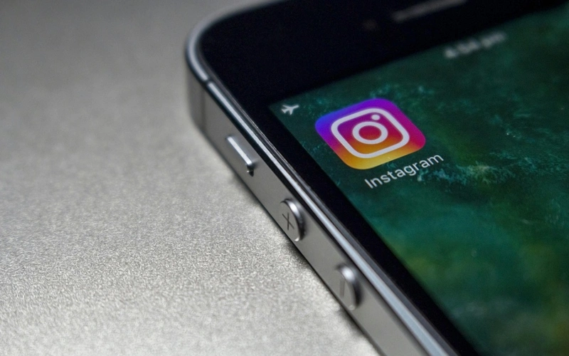 Почему Instagram убирает сквозное шифрование переписки