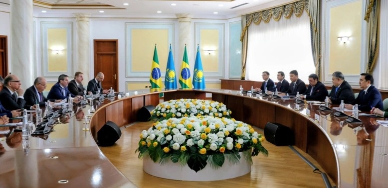 Kazakh, Brazilian FMs discuss trade and cooperation in Astana
