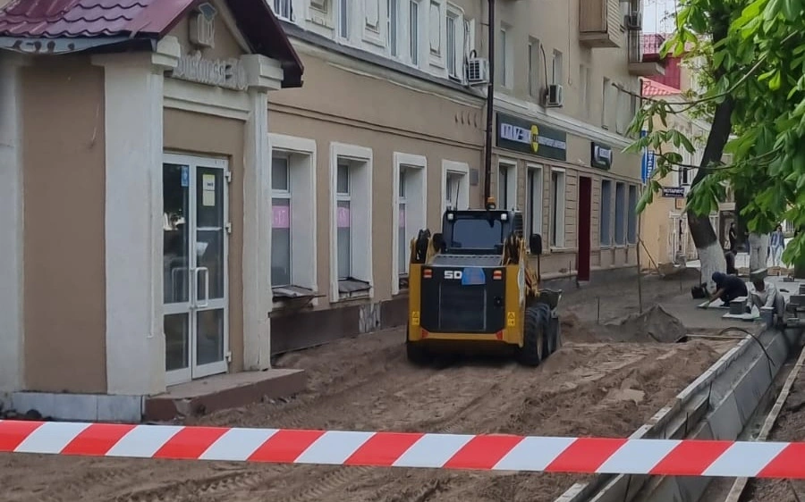Оралда тұрғындар ағаштардың кесіліп жатқанын айтып шағымданды 